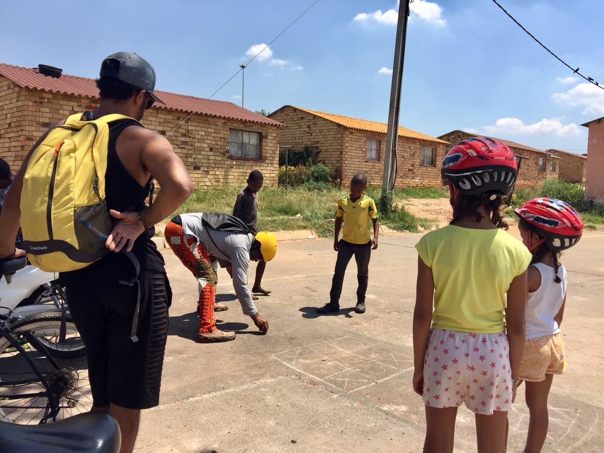 ソウェト Authentic Bicycle Tours And Backpackersホステル エクステリア 写真